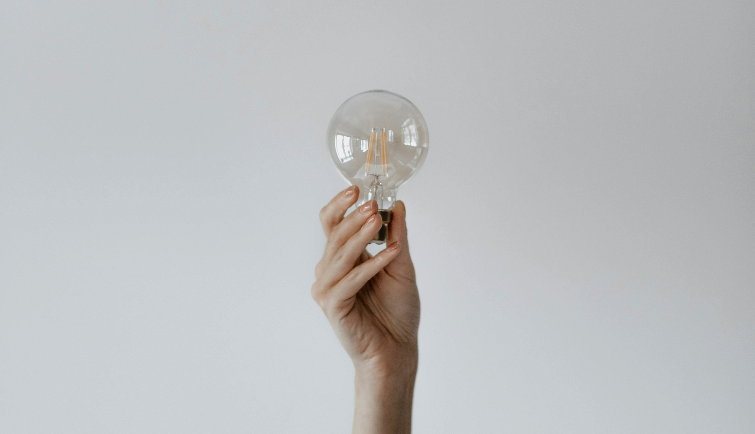 Discover key sustainability trainings for fashion professionals to unlock powerful learning benefits
